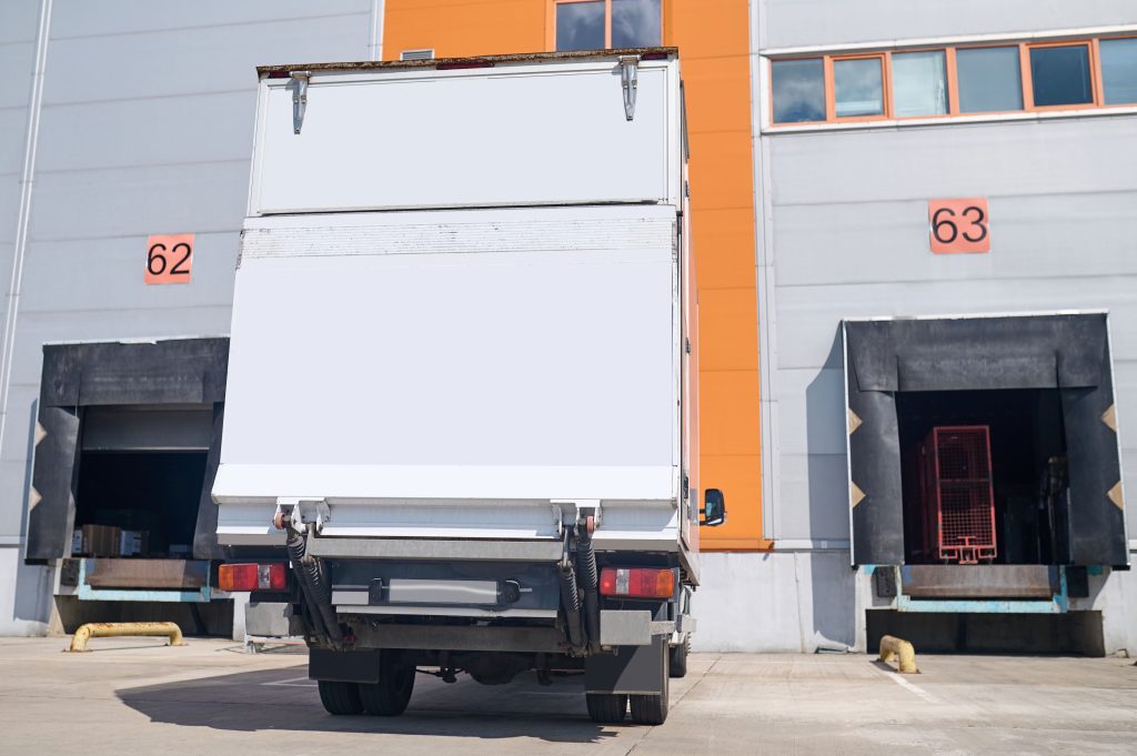 professional refrigerated delivery trucks
